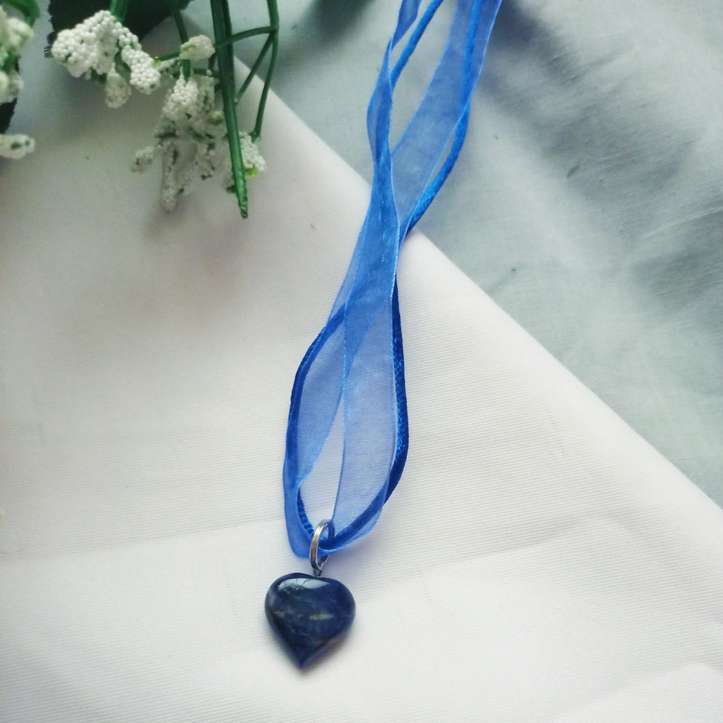 Sodalithalsband, Blått halsband, Hjärthalsband, Sodalit ädelsten | av nlanlaVictory
